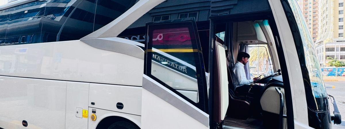 50 Seater Luxury Bus For Dubai City Tour